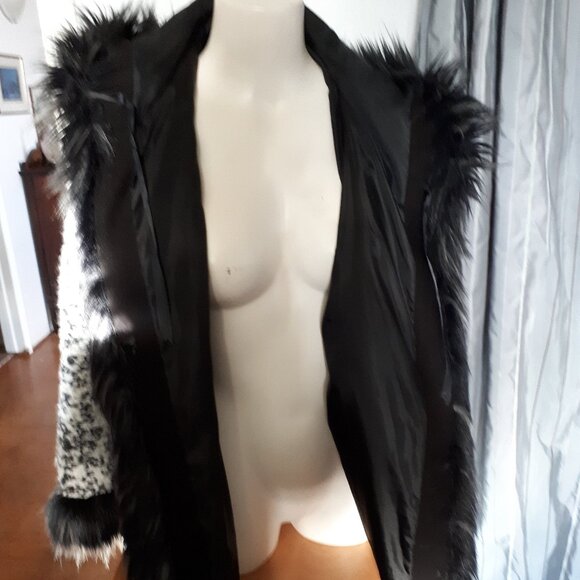 Gorgeous 60% Wool Hooded Car Coat - Sz. L - Made in Italy - Picture 4 of 4